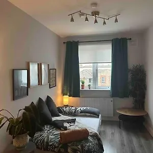 https://apt-central-1-bedroom.dublin-hotelsweb.com